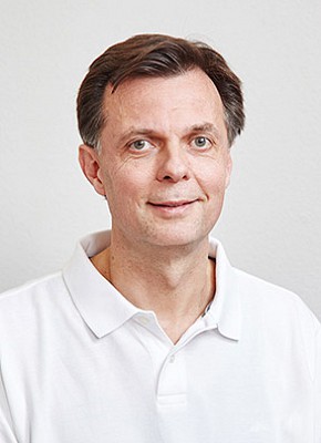 Dr. Markus Henkel